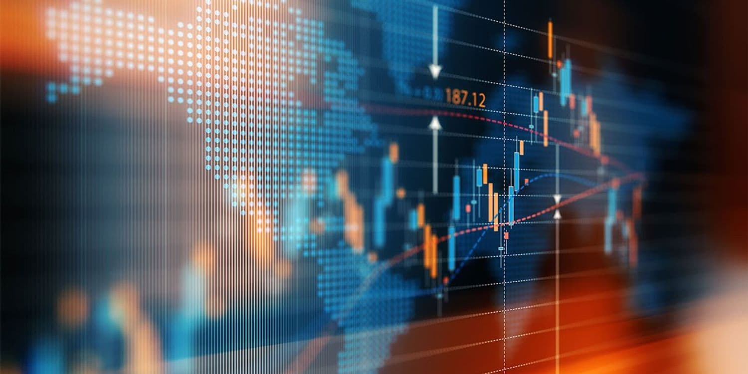 Alternative Investment Funds (AIFs) vs. Actively Managed Certificates (AMCs): A Comparative Analysis for Digital Asset Managers